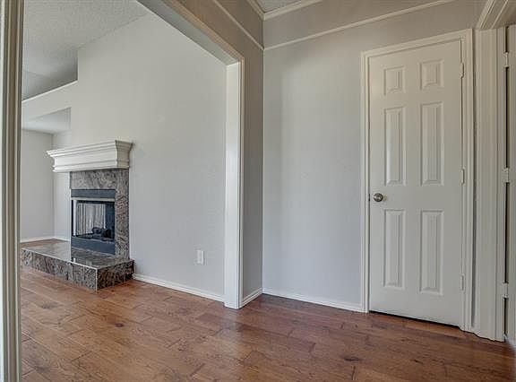 5th image of 619 Cribbs Dr