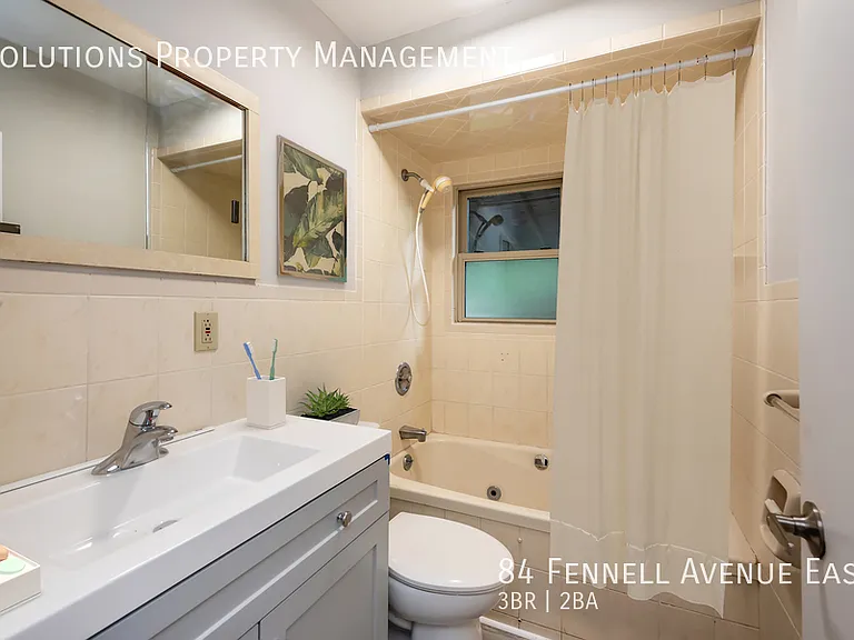 84 Fennell Ave E — Photo 28