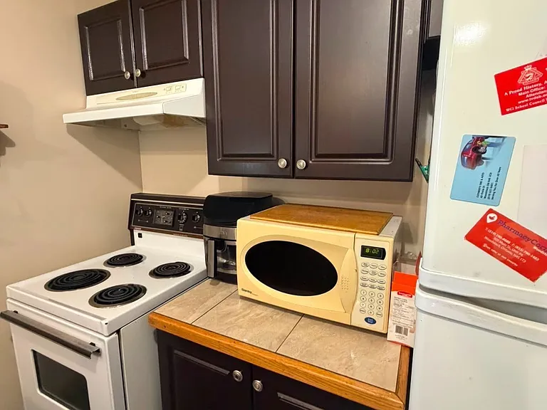 52 Wellington St S #1 — Photo 7