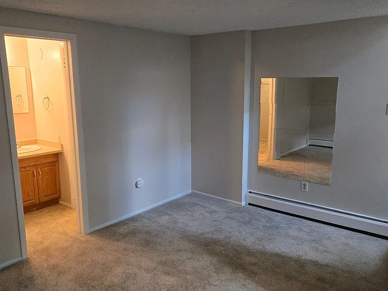 1842 Canyon Blvd — Photo 16