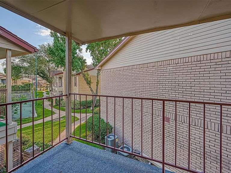 2120 El Paseo St #2108 — Photo 20