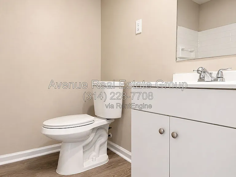710 Derhake Rd — Photo 5