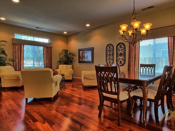 3rd image of 5805 Owl Creek Dr