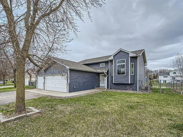 1107 3rd Ave SW, Isanti, MN 55040