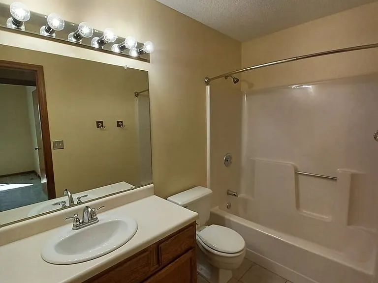 6308 SW 27th St — Photo 14