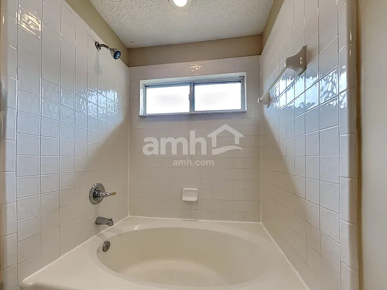 3120 Litchfield Dr — Photo 10
