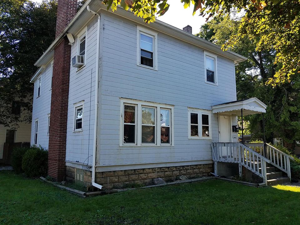 1st image of 264 E Archwood Ave #1