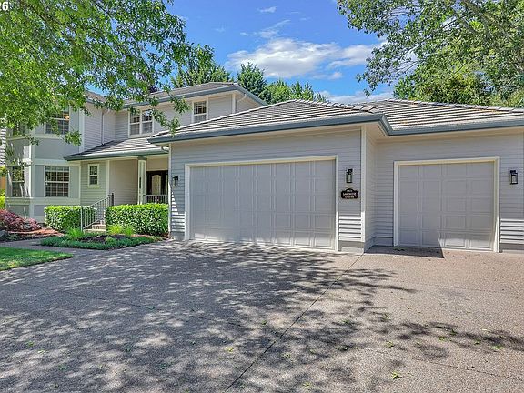 3rd image of 3471 Lakeside Dr