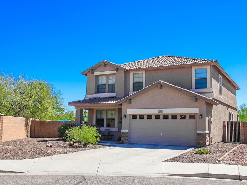 1st image of 1737 E Cielo Grande Ave