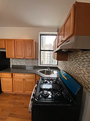 Rented by Houses of New York Realty LLC | media 36