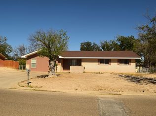 323 Fox Dr, Del Rio, TX 78840