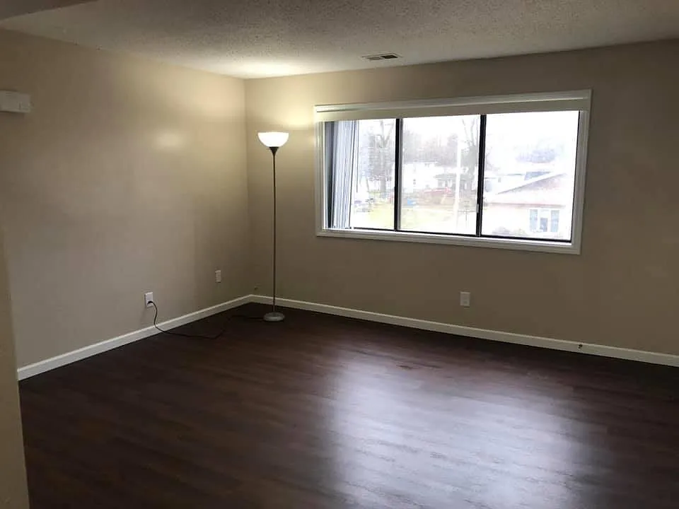411 Packwaukee St., New Hartford — Photo 3