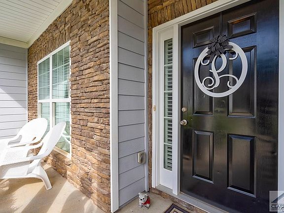 5th image of 205 Meeler Circle
