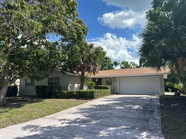 3328 Savage Rd, Sarasota, FL 34231