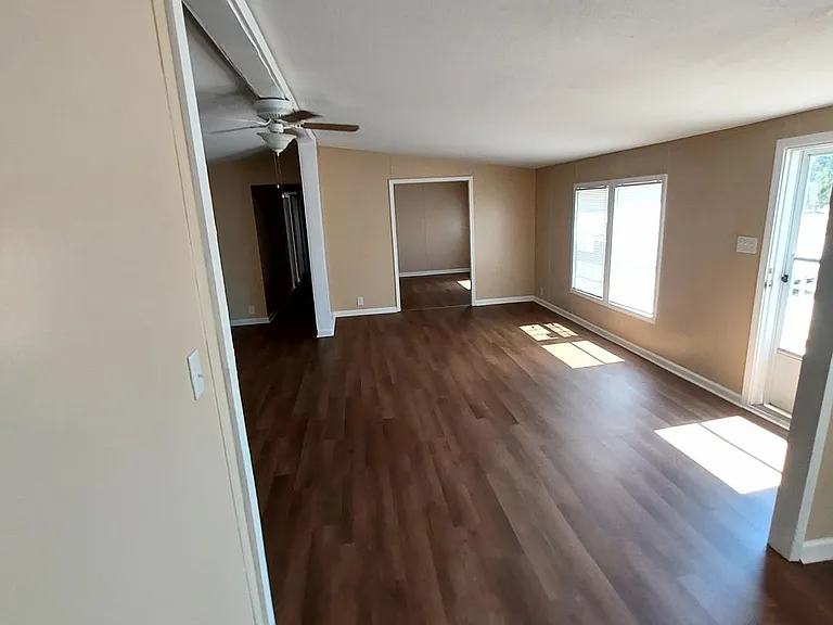 2 Live Oak Ln — Photo 6
