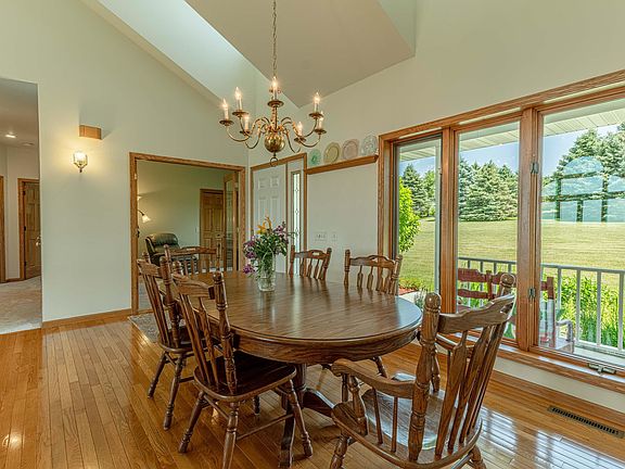 5th image of W3960 Vista Ln