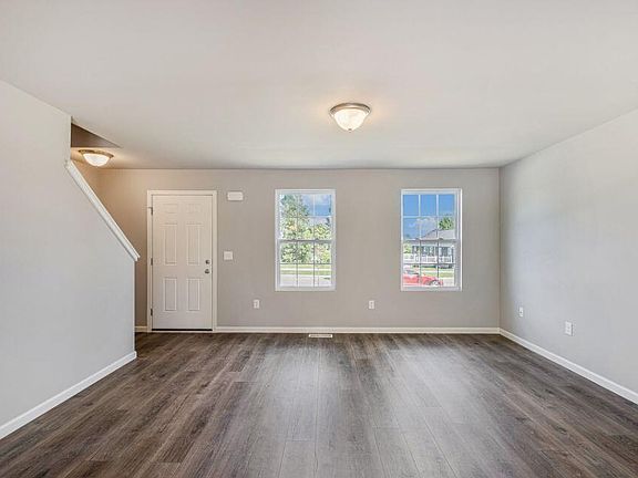 4th image of 2637 Blooming Bud Ln