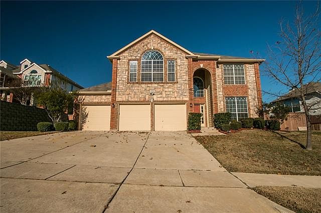 1st image of 2436 Whispering Breeze Dr