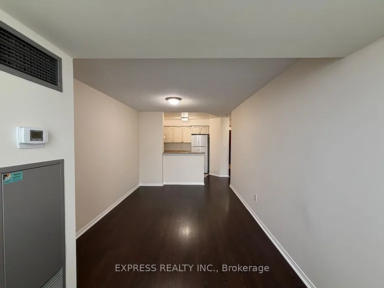 29 Pemberton Ave #LPH06 — Photo 6