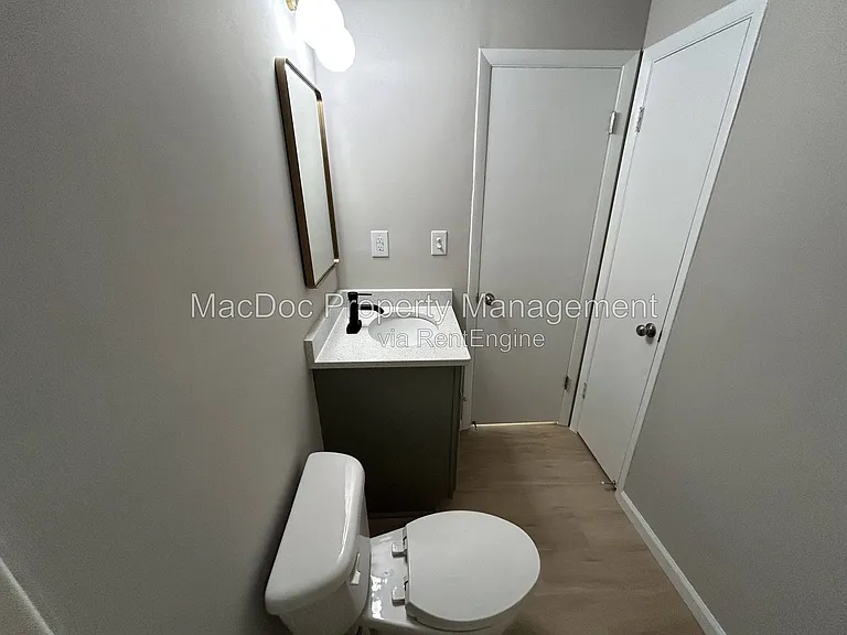 321 Union Ave — Photo 11