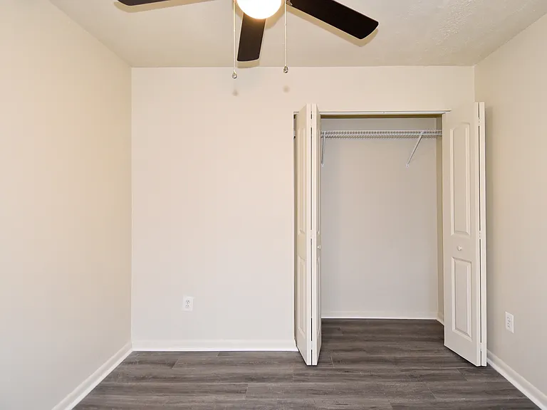 202-206 Blair Rd — Photo 21