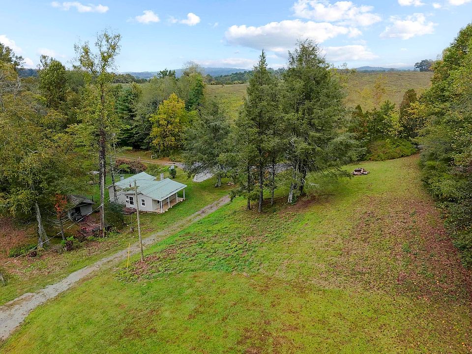 1st image of 487 Dry Twig Rd