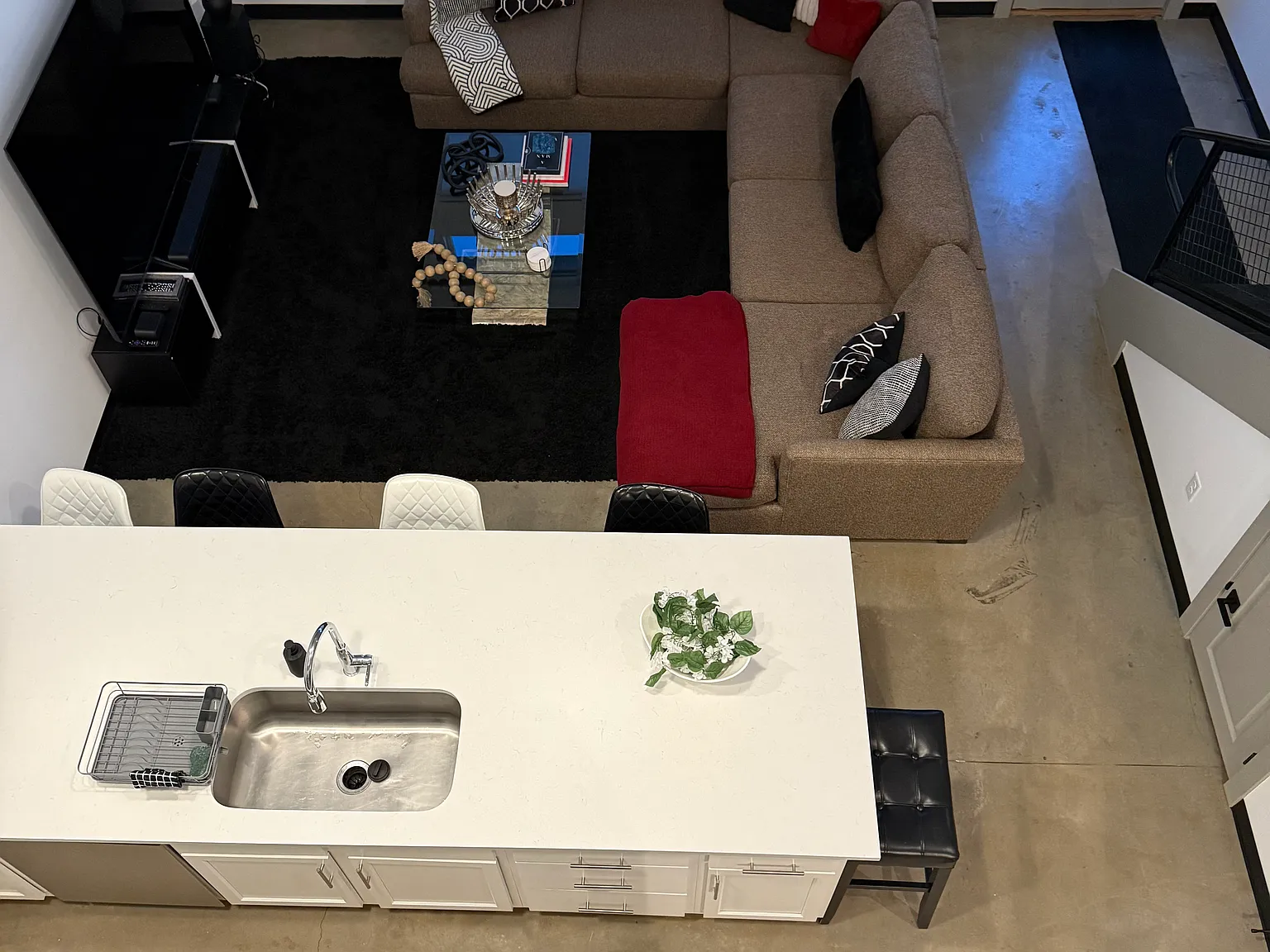 2 bed, 1500 sqft, $2,395 — Photo 3