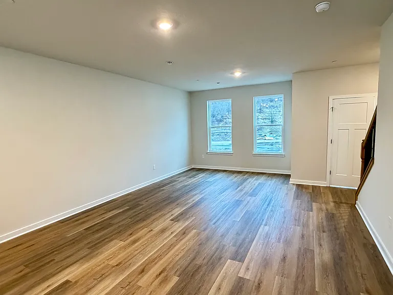 531 Cooper St — Photo 5