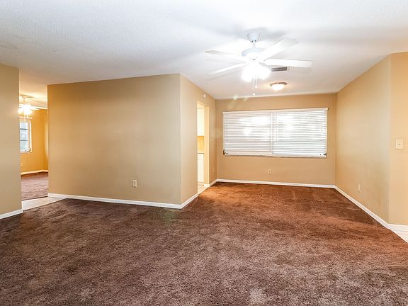 5th image of 2585 Redwood Cir
