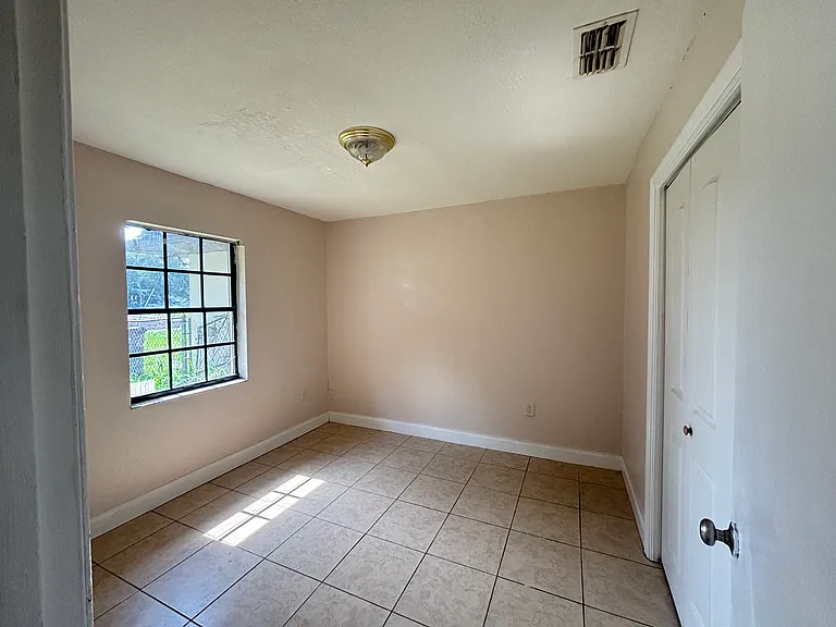 220 E 60th Hwy — Photo 11