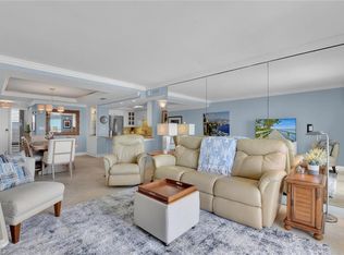 3443 Gulf Shore Blvd N APT 710, Naples, FL 34103