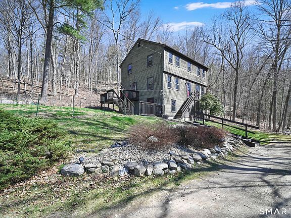 3rd image of 518 Hopriver Road