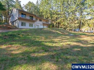 1942 Bunker Hill Rd S, Salem, OR 97306