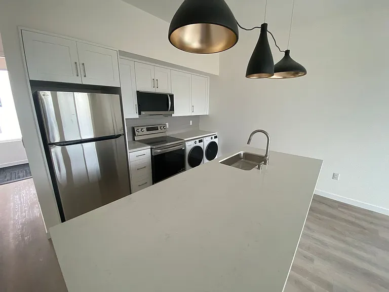 4015 Richmond St #403 — Photo 6