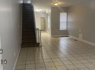 1816 Gillingham St, Philadelphia, PA 19124