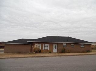 601 Seminole Dr, Pauls Valley, OK 73075