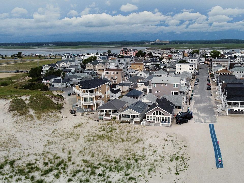 28 Concord Ave Hampton, NH, 03842 Apartments for Rent Zillow