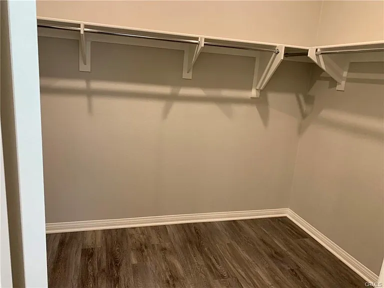 27450 Tyrrhenian Dr — Photo 21