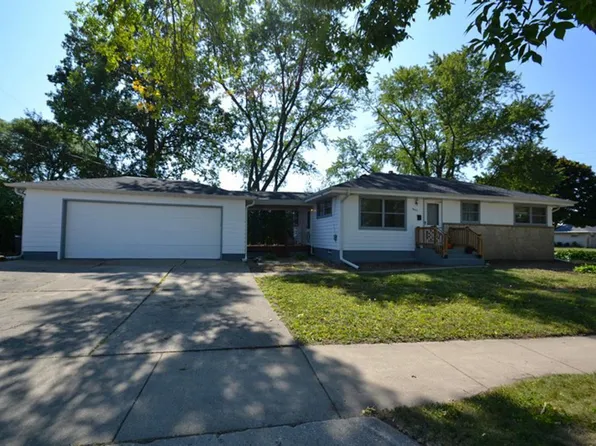 9833 West Dakota STREET, West Allis, WI 53227