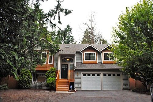 2nd image of 13745 15th Ave NE