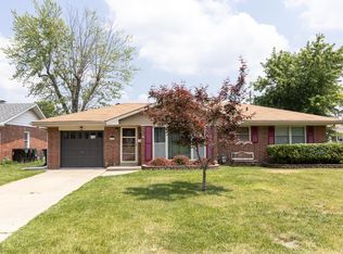 6107 W Washington St, Belleville, IL 62223