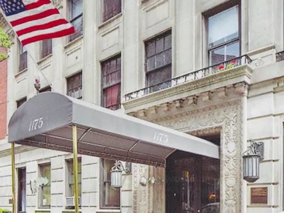 2nd image of 1175 Park Ave APT 13B
