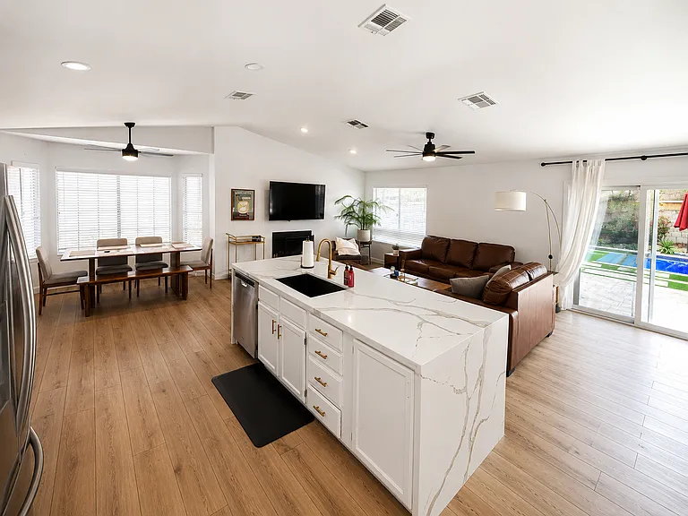 6831 E Beverly Ln — Photo 11