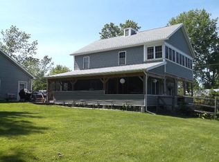 9 Wild Goose Ln, Plattsburgh, NY 12901
