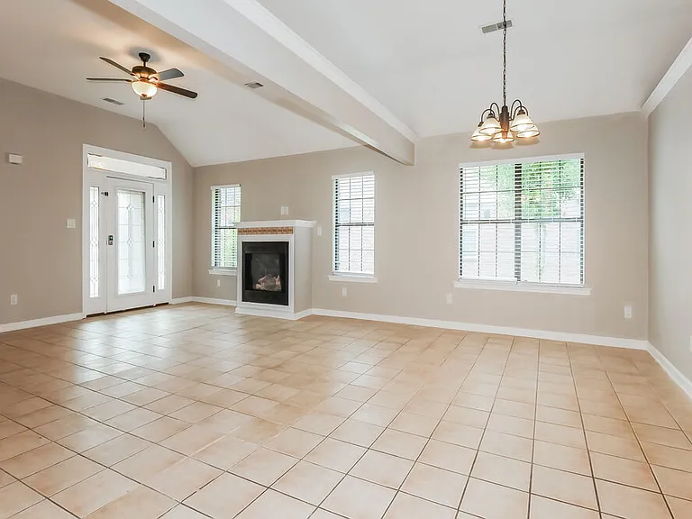 3800 Lake Village Cv — Photo 5