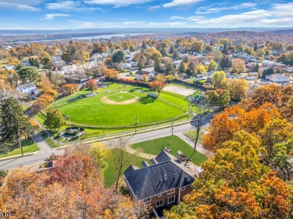 945 Wootton St, Boonton Town, NJ 07005