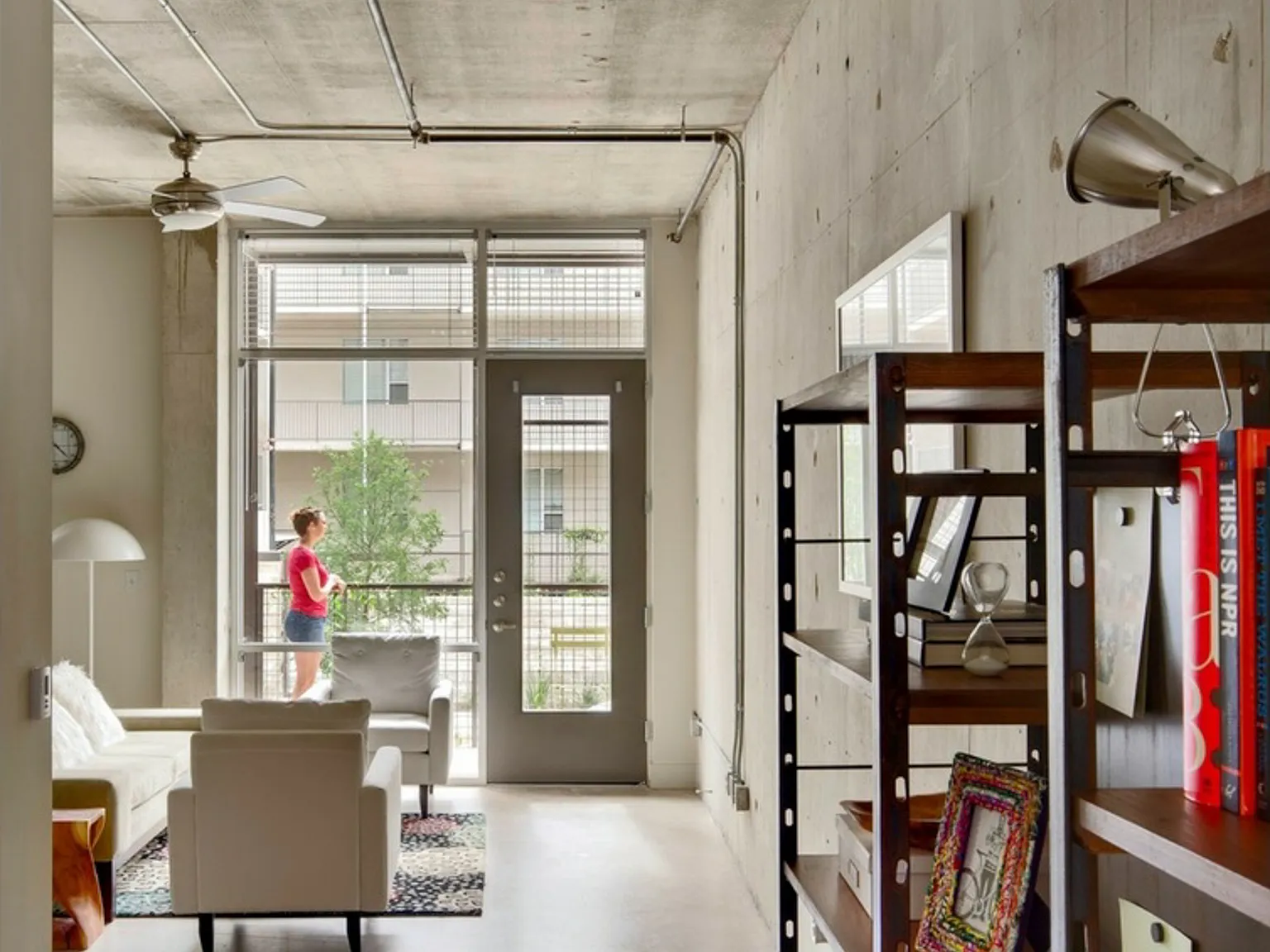 1221 Broadway Lofts — Photo 2