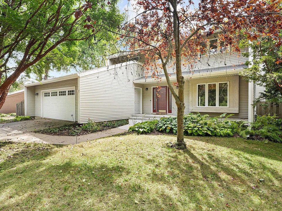 1st image of 5907 Green Clover Ln