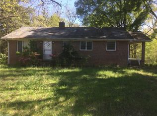 490 Fishel Rd, Winston Salem, NC 27127