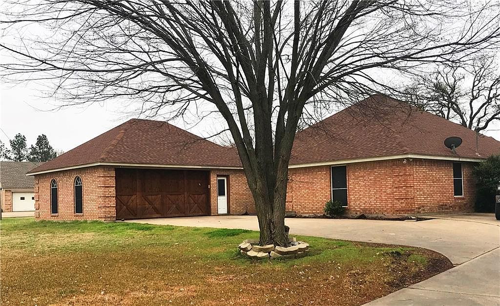 2216 Darla Ct, Burleson, TX 76028 Zillow